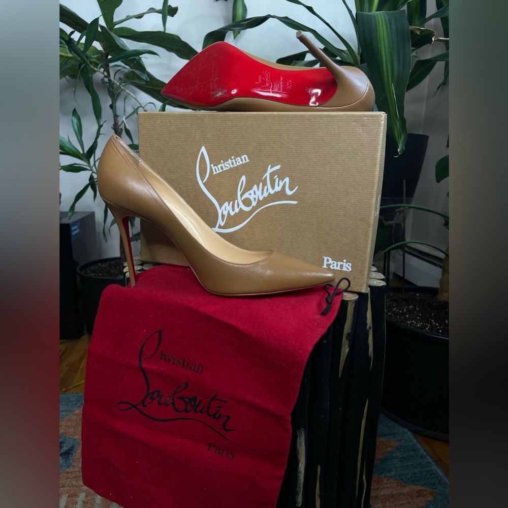 Christian Louboutin Decollete 554